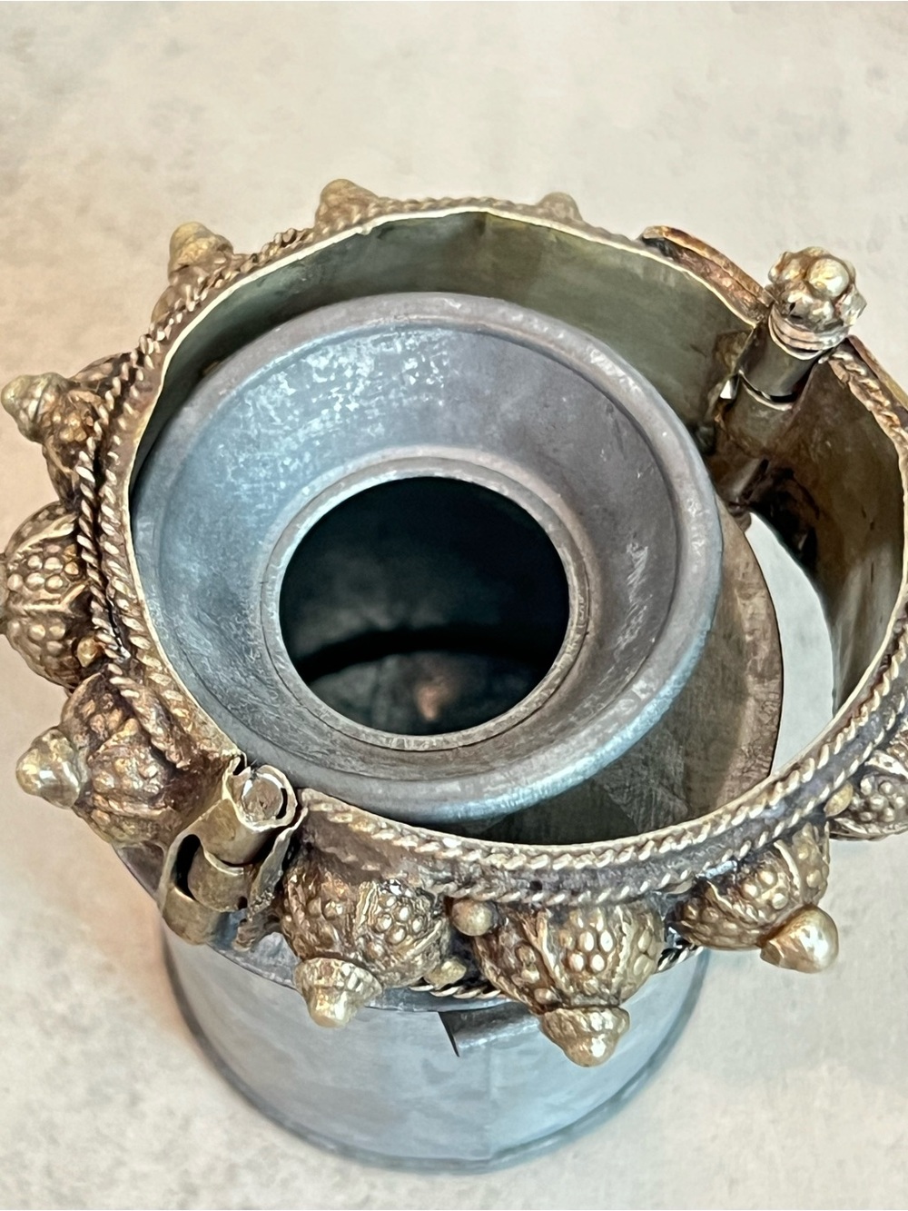Vintage Yemeni Bedouin Bangle Bracelet  6.26" - Picture 12 of 16